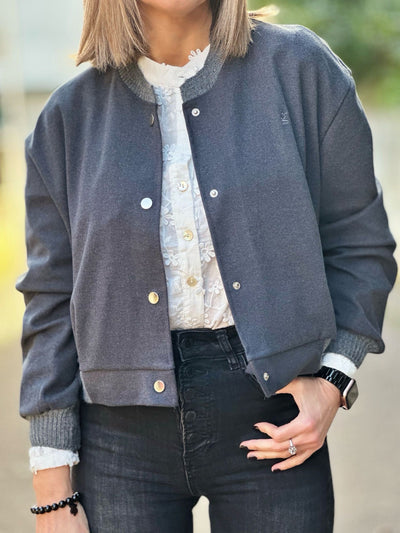 Cathy Plomo