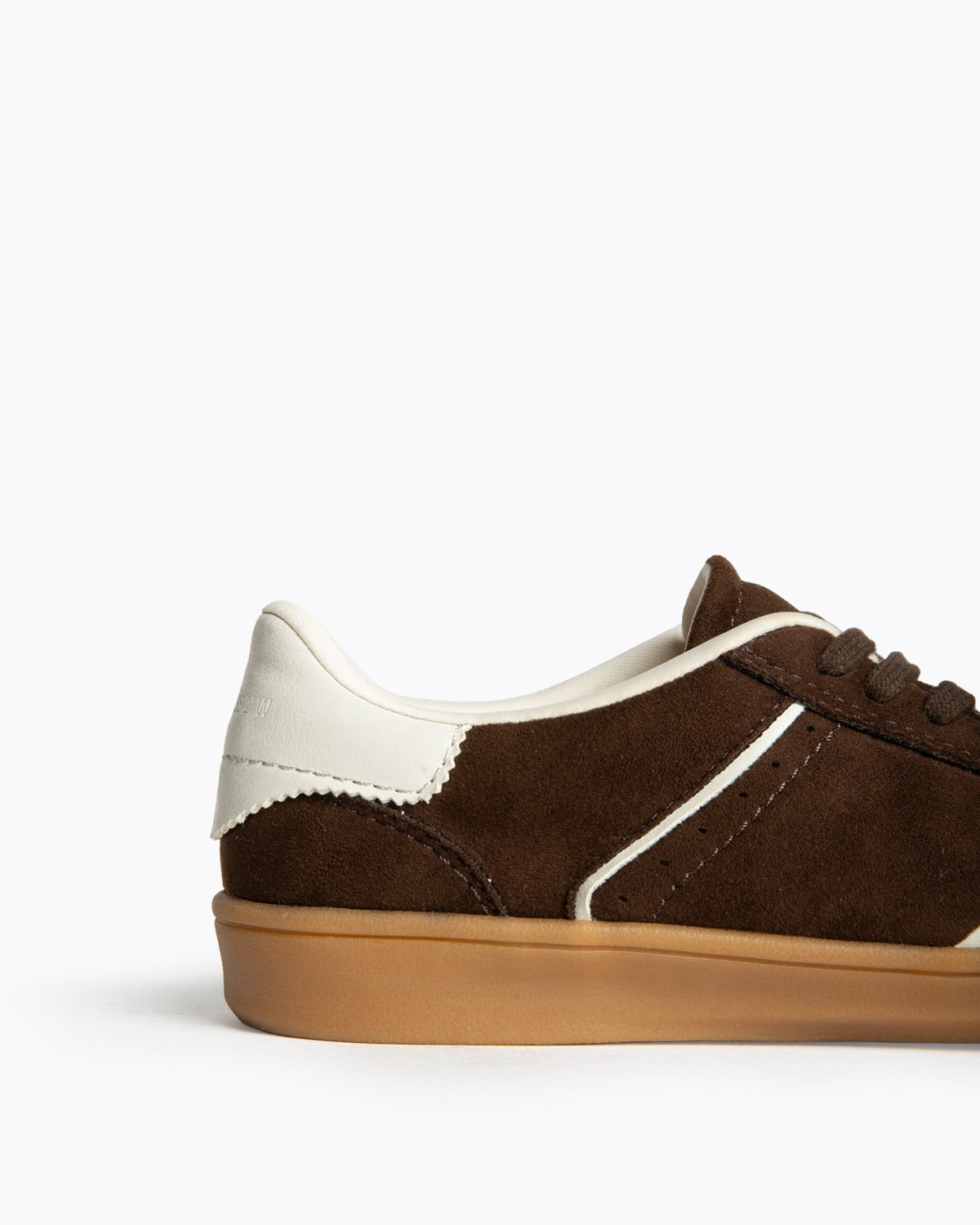 Deportiva Chocolate