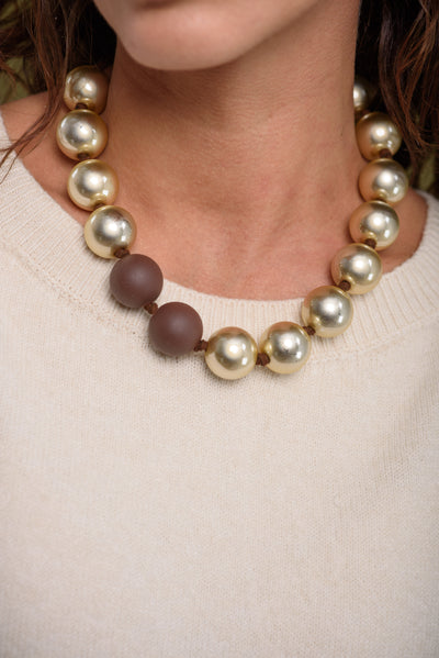 Collar Aroa Chocolate