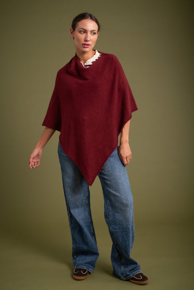 Poncho Úrsula Burdeos