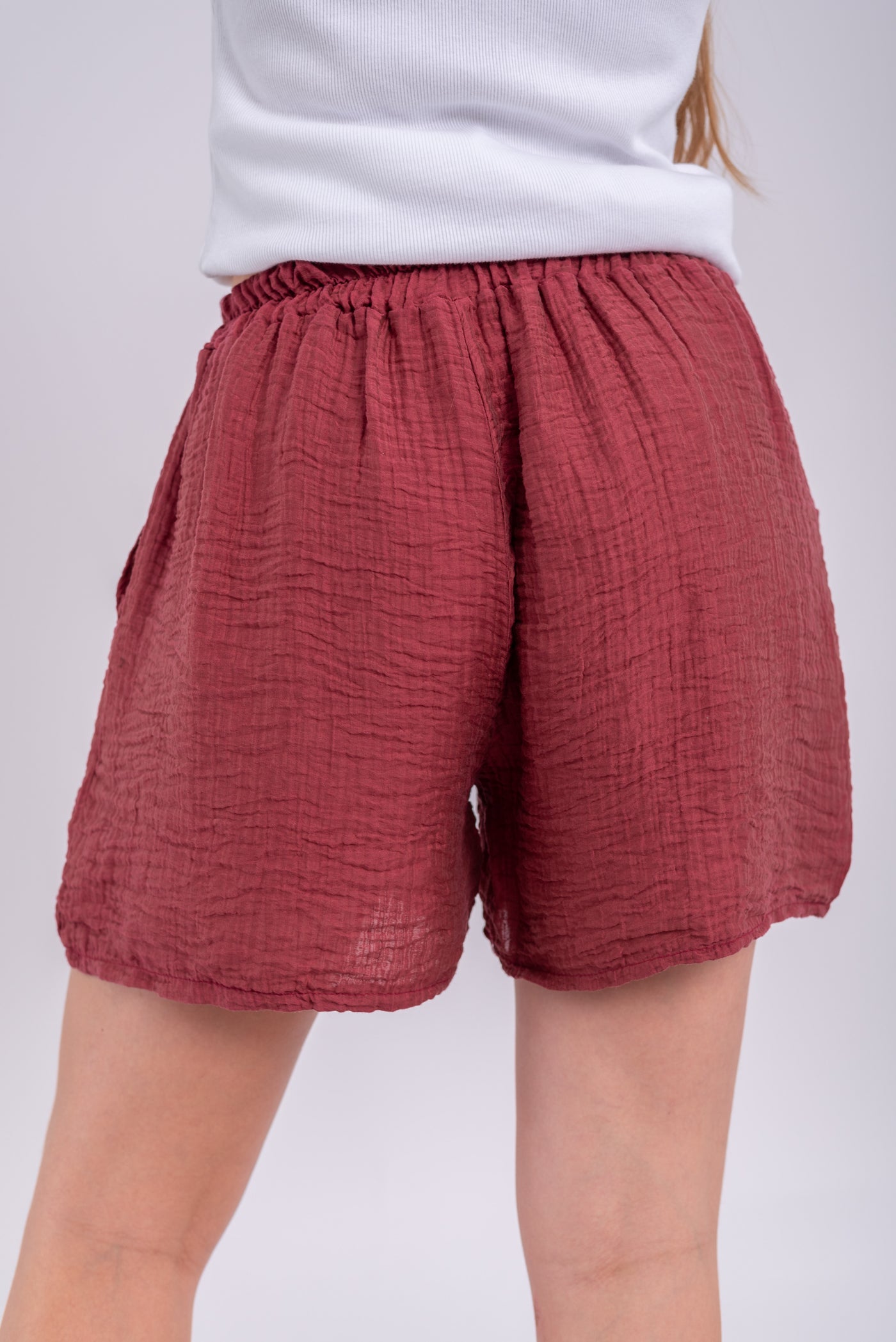 Short Olga Burdeos