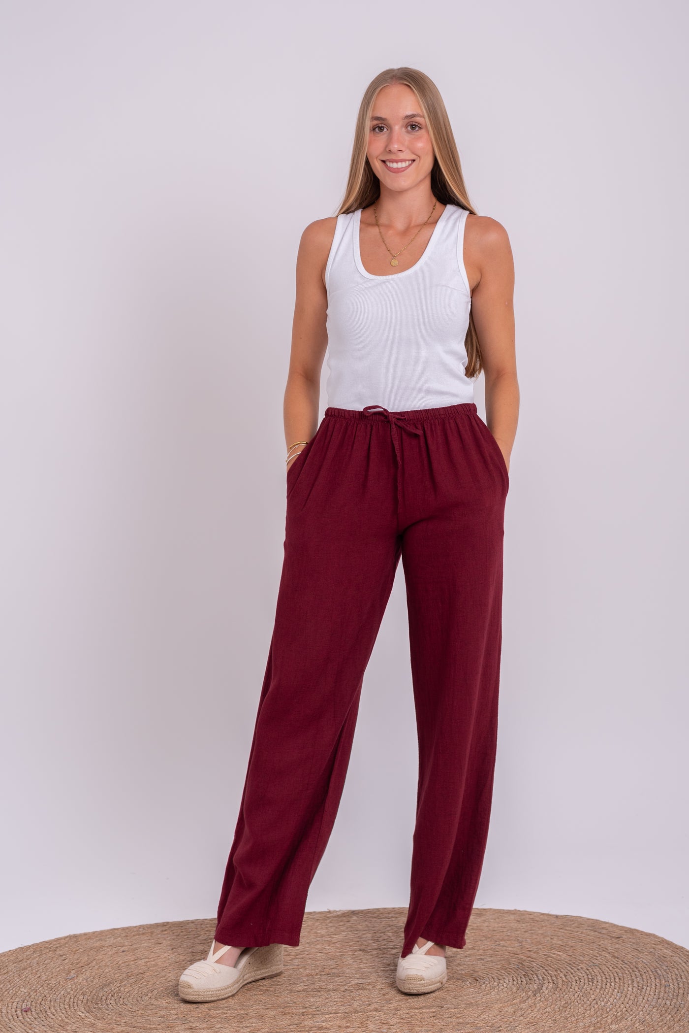 Pantalón Gabriela Burdeos