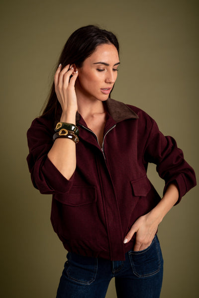 Bomber Sofía Borgoña