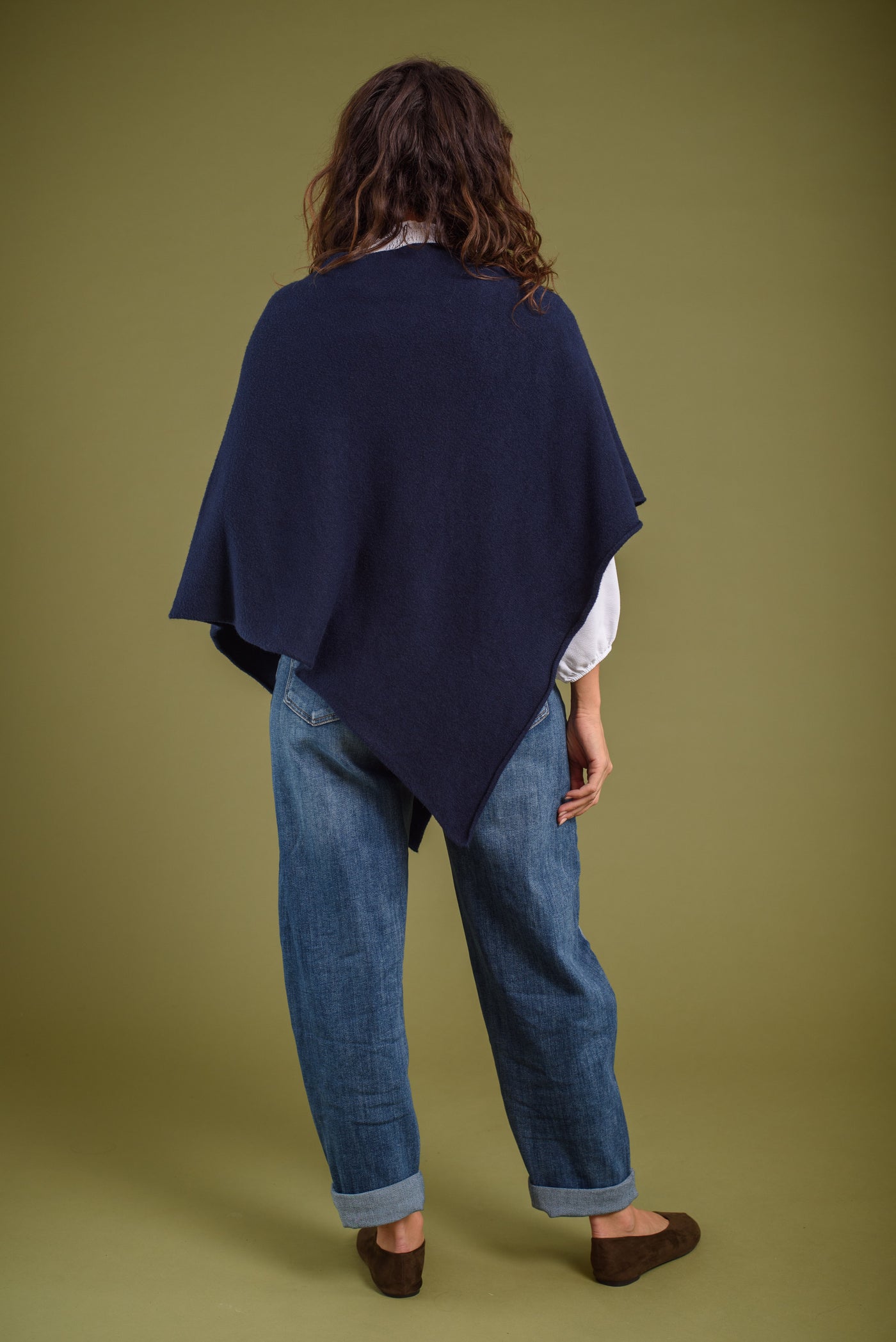 Poncho Úrsula Marino