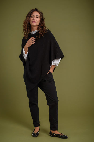Poncho Negro