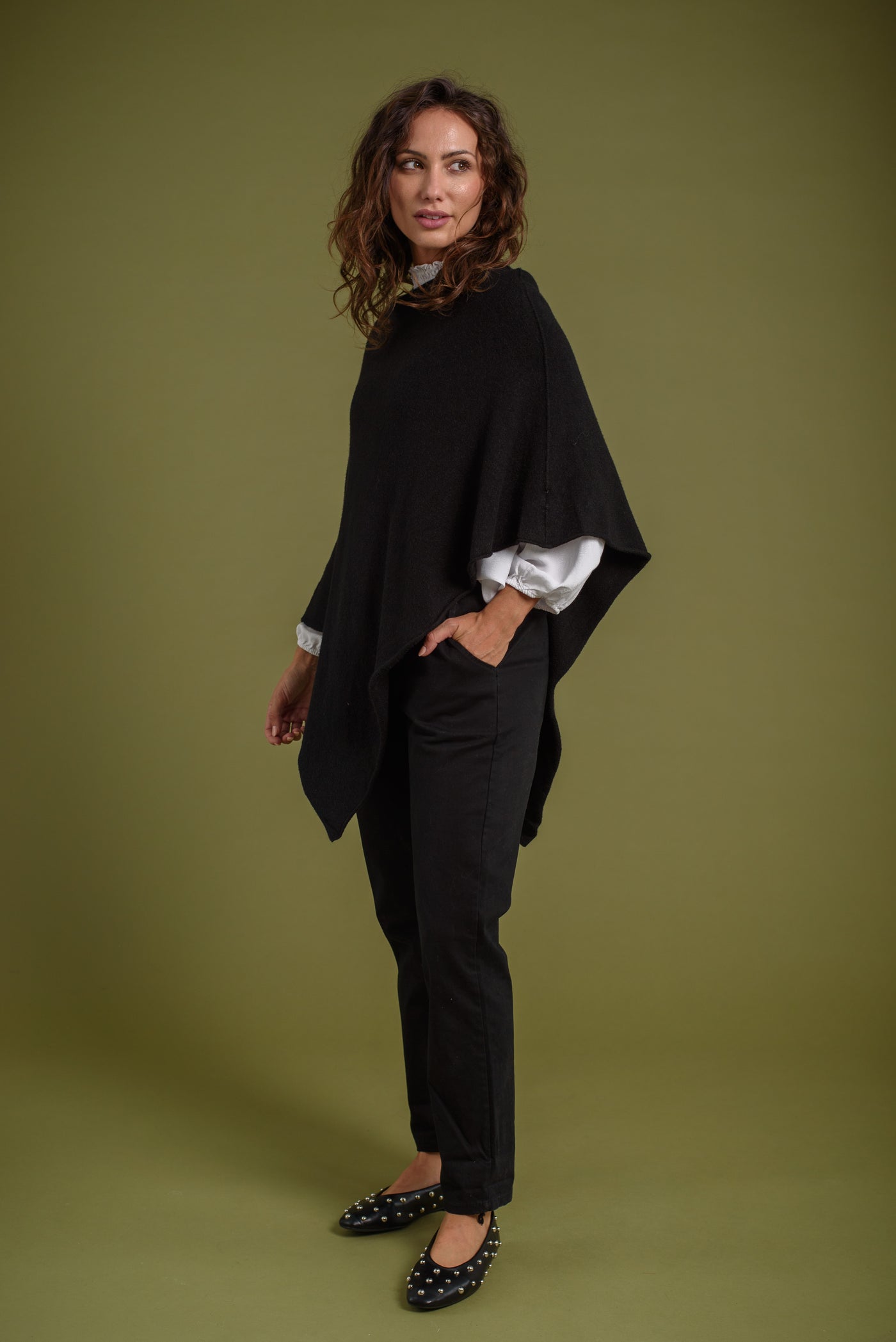Poncho Negro