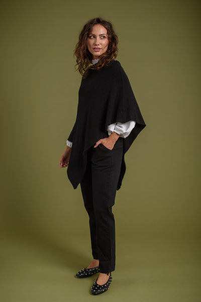 Poncho Negro