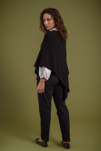 Poncho Negro