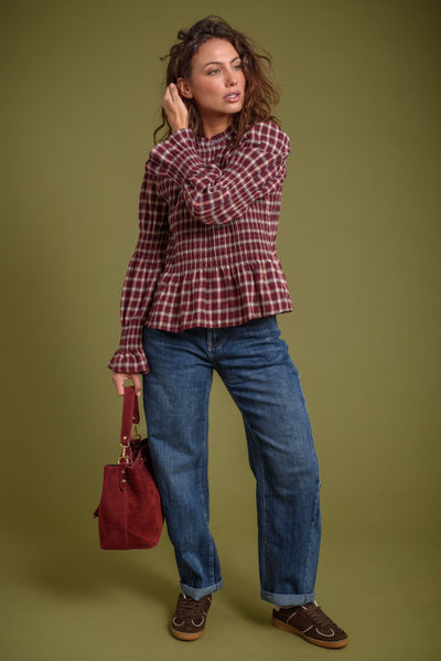 Esther Borgoña
